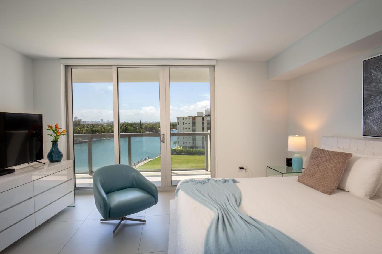 Acqua Bay Luxury Apartments Bay Harbor Islands Extérieur photo