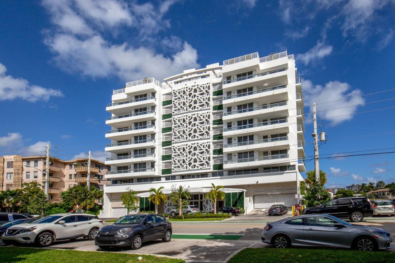 Acqua Bay Luxury Apartments Bay Harbor Islands Extérieur photo